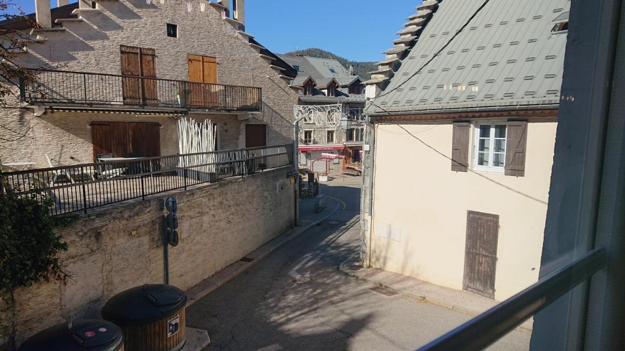 Grande Maison De Ville Renovee,Au Coeur Du Village Villard-de-Lans Exteriör bild