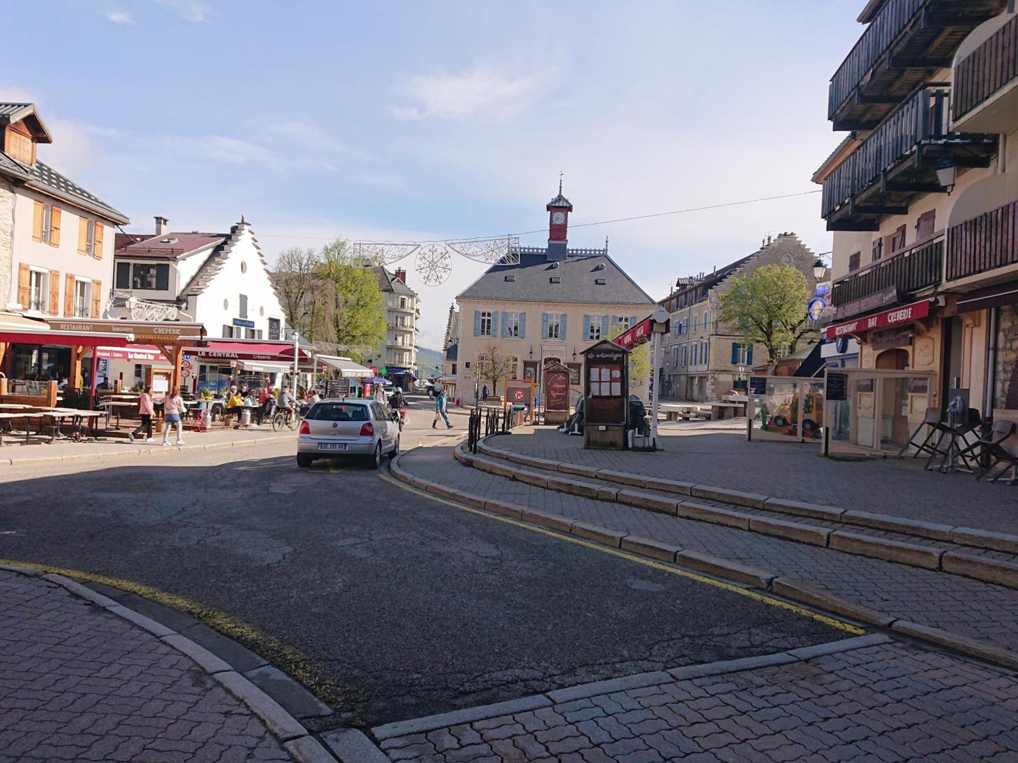 Grande Maison De Ville Renovee,Au Coeur Du Village Villard-de-Lans Exteriör bild